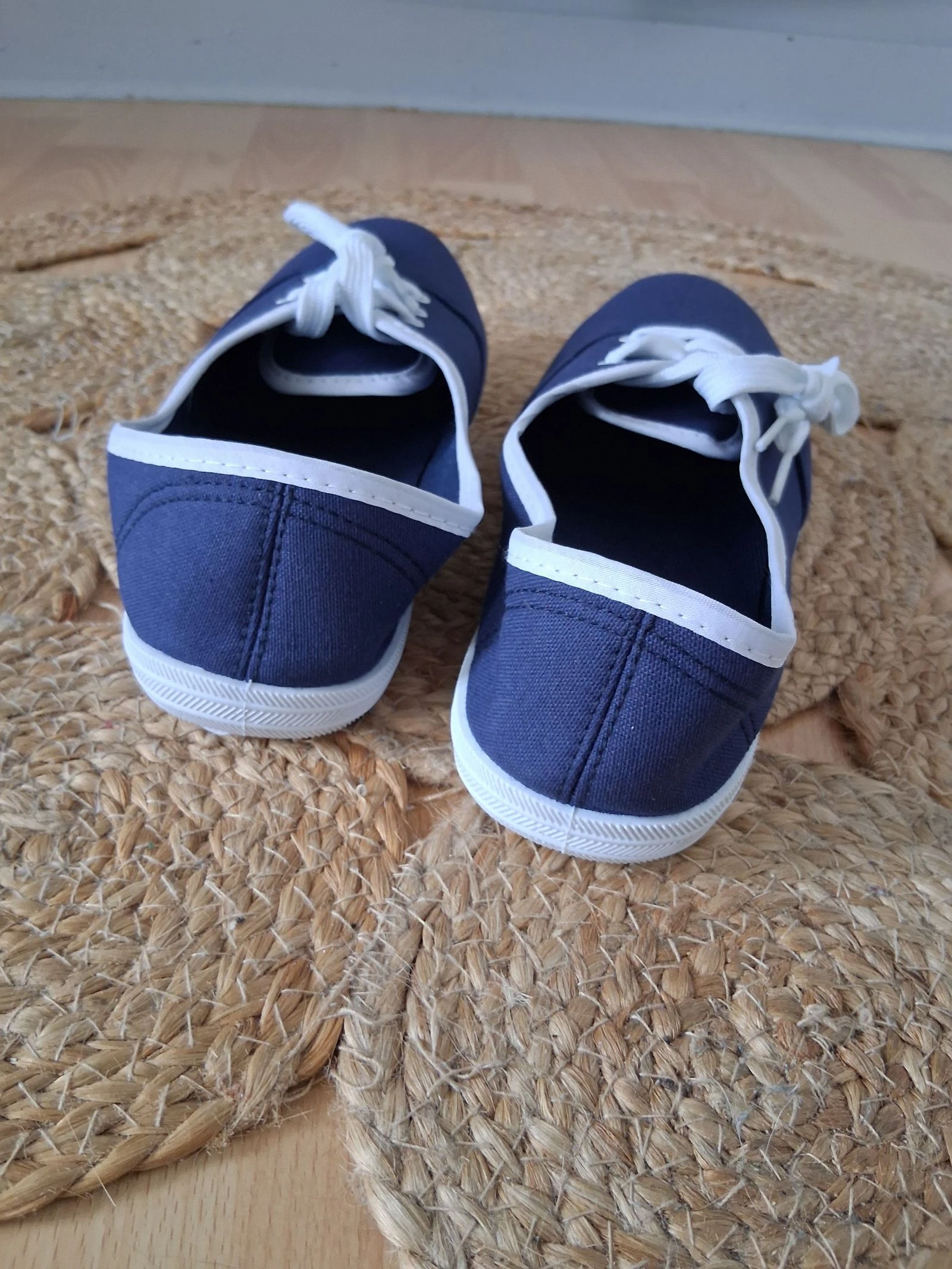 Zapatillas de lona azules - La Femme Moderne - 39 – photo 3